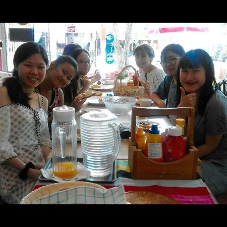 Chanchala Cafe & Hostel Hua Hin Luaran gambar